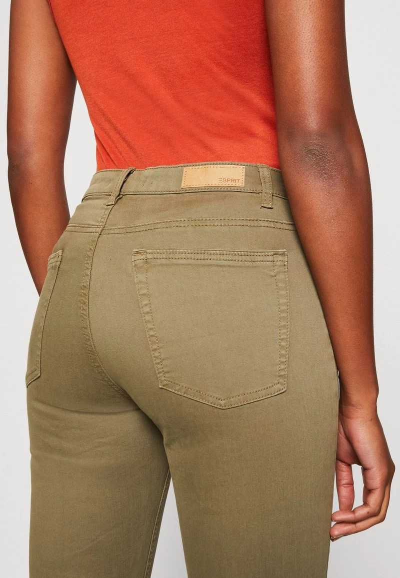 Edc By Esprit CAPRI - Jeans Shorts - Khaki Green – Bild 6