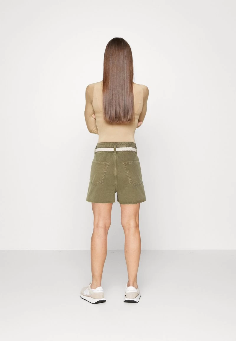 Edc By Esprit Jeans Shorts - Khaki Green – Bild 3
