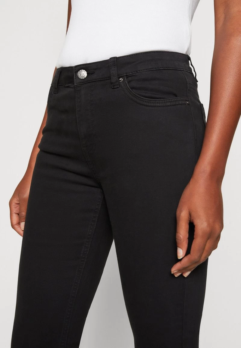 Edc By Esprit CAPRI - Jeans Shorts - Black – Bild 4